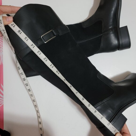 NEW Clarks Maye Carly Knee-High Boots Womens 8 Black Leather Chic City Modern - Picture 11 of 11